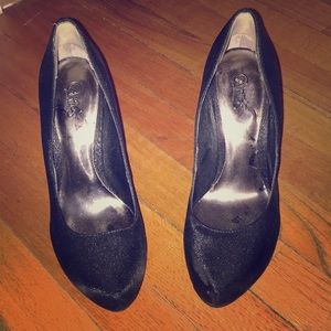 Carlos Santana shiny black platform pumps